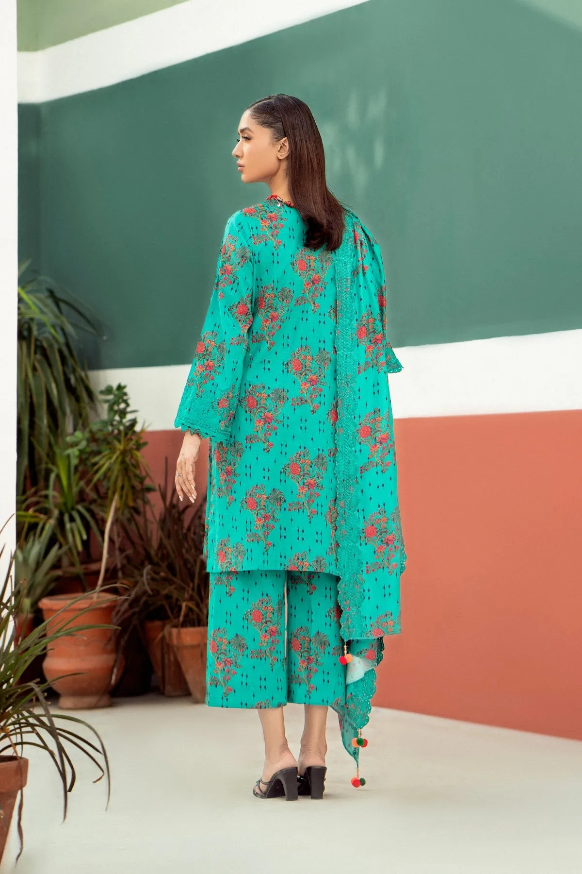 Charizma Aniq Embroidered Khaddar Collection – ANW-04