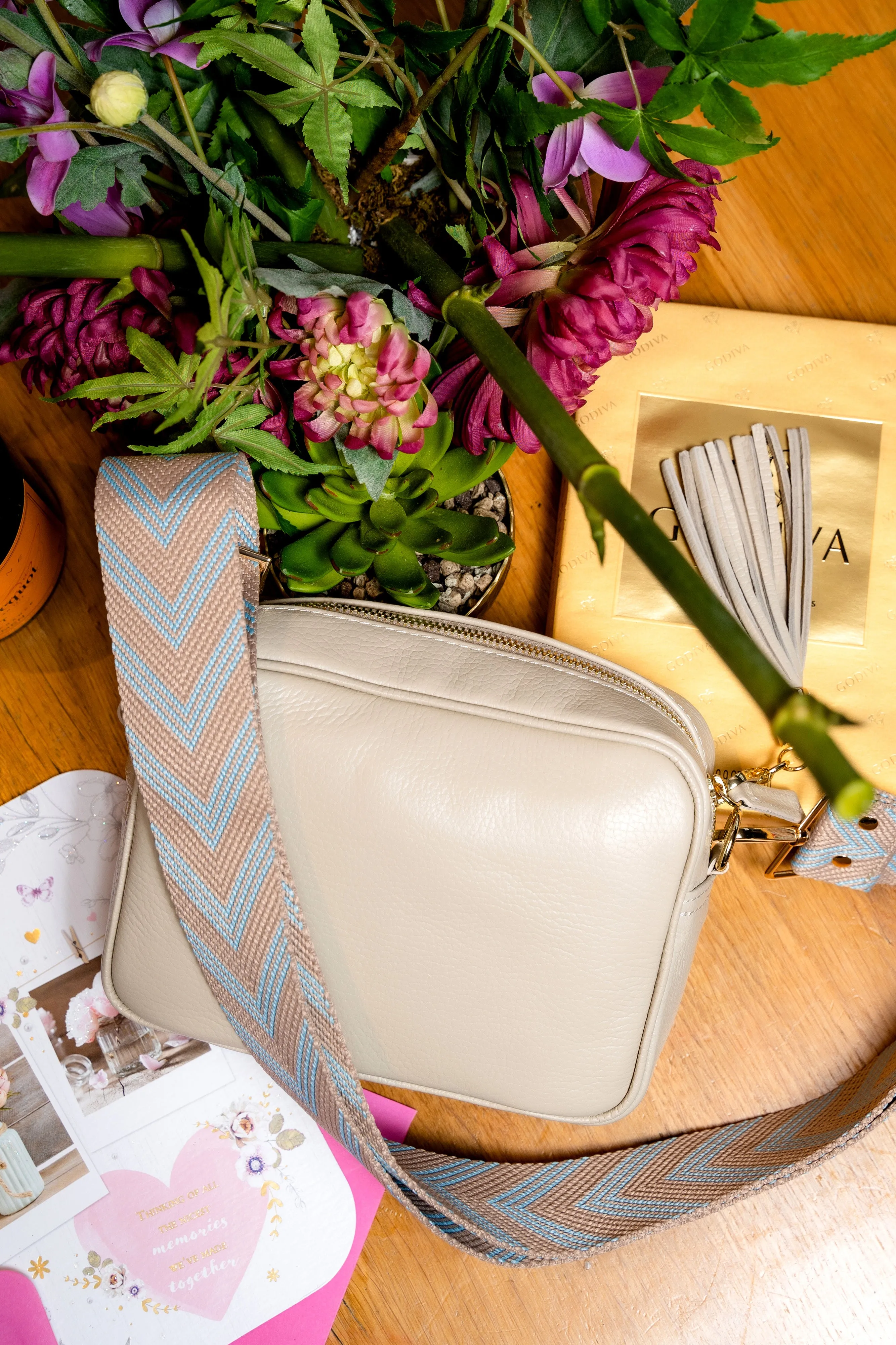 Crossbody  Stone ( Sky Blue Chevron )