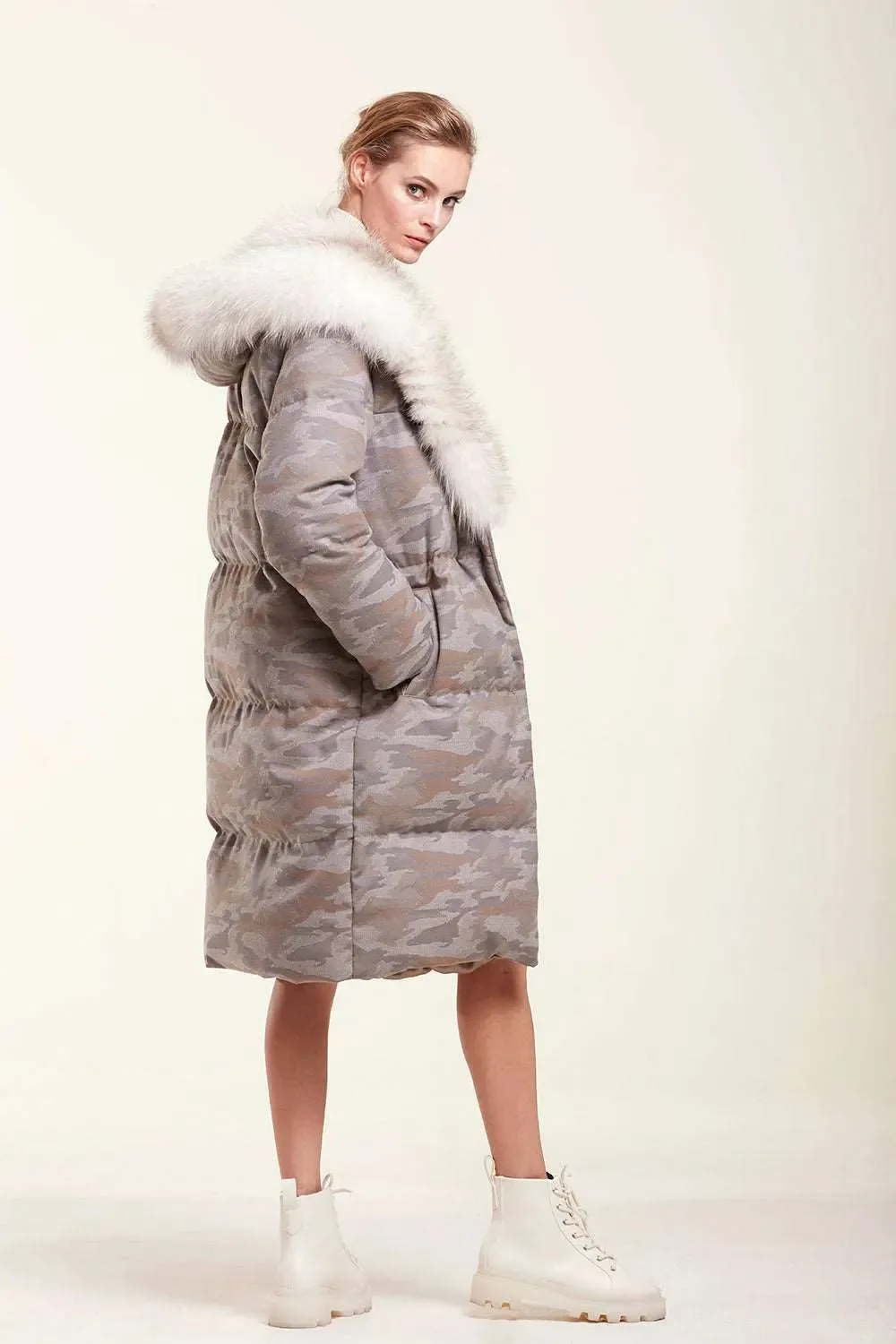 Down coat with fur hood