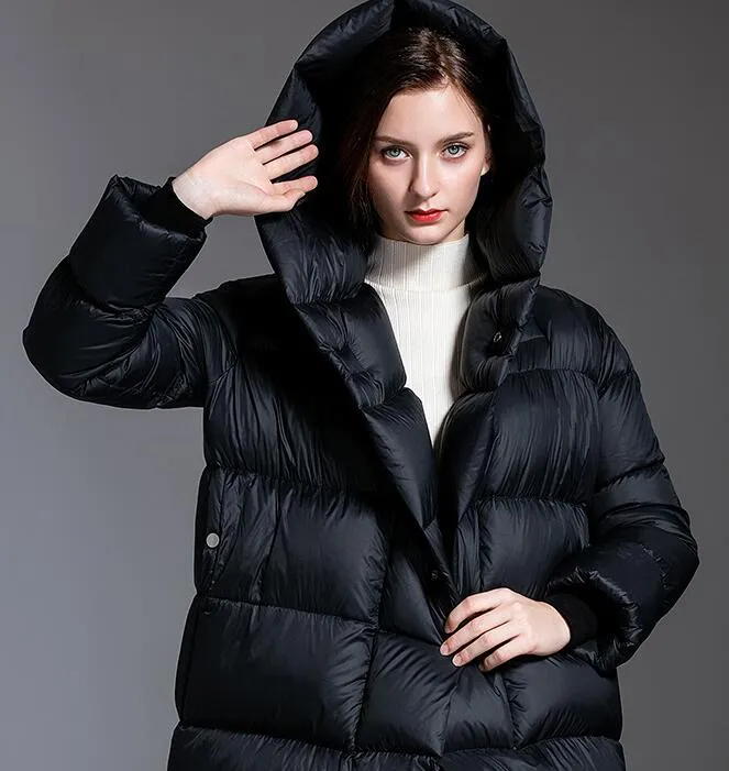 Hooded Loose Women Down Puffer Coat Winter 90% Duck Down Jackets