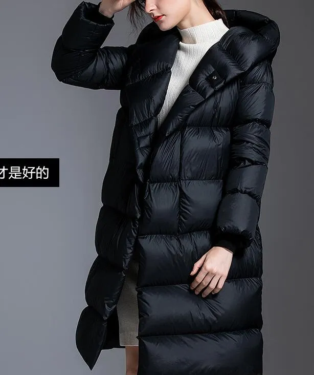 Hooded Loose Women Down Puffer Coat Winter 90% Duck Down Jackets