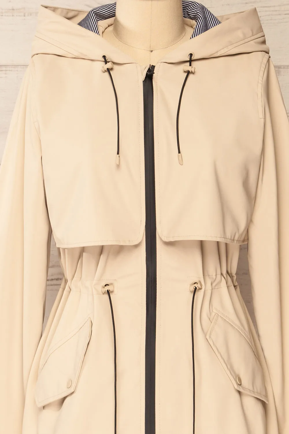 Kharokopion Beige | Hooded Raincoat w/ Drawstring