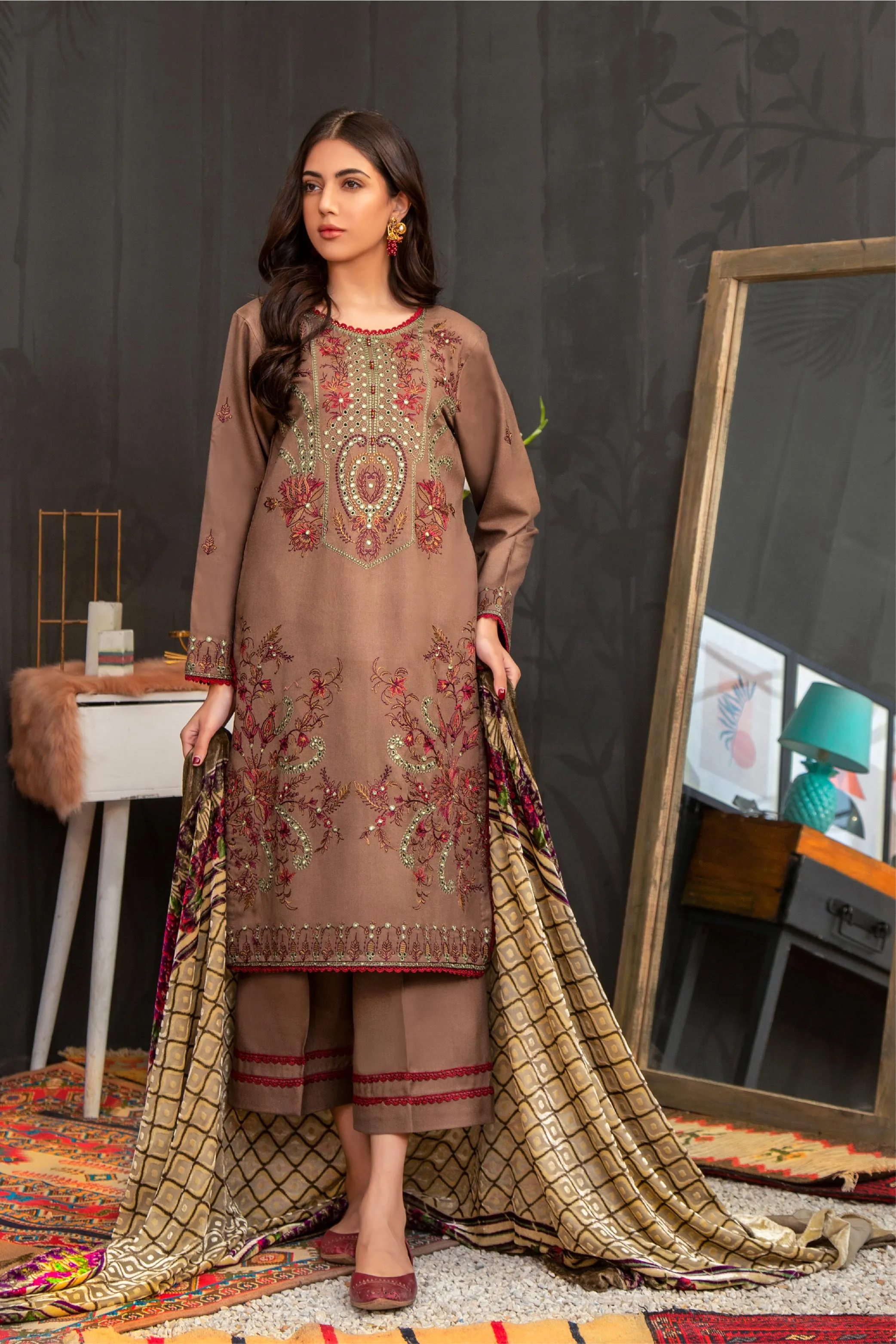 Lala Brocade Winter Collection (with Palachi Shawl) – HELENA