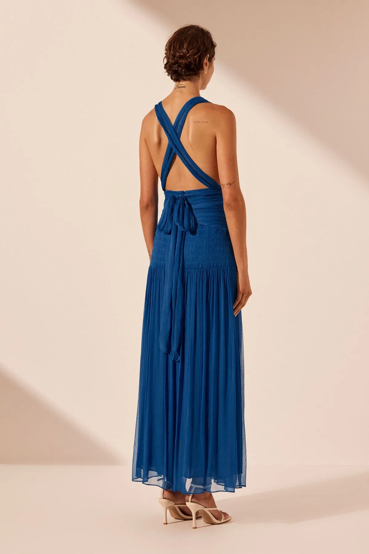 MAYA PLUNGED TIE BACK MIDI DRESS - STRONG BLUE