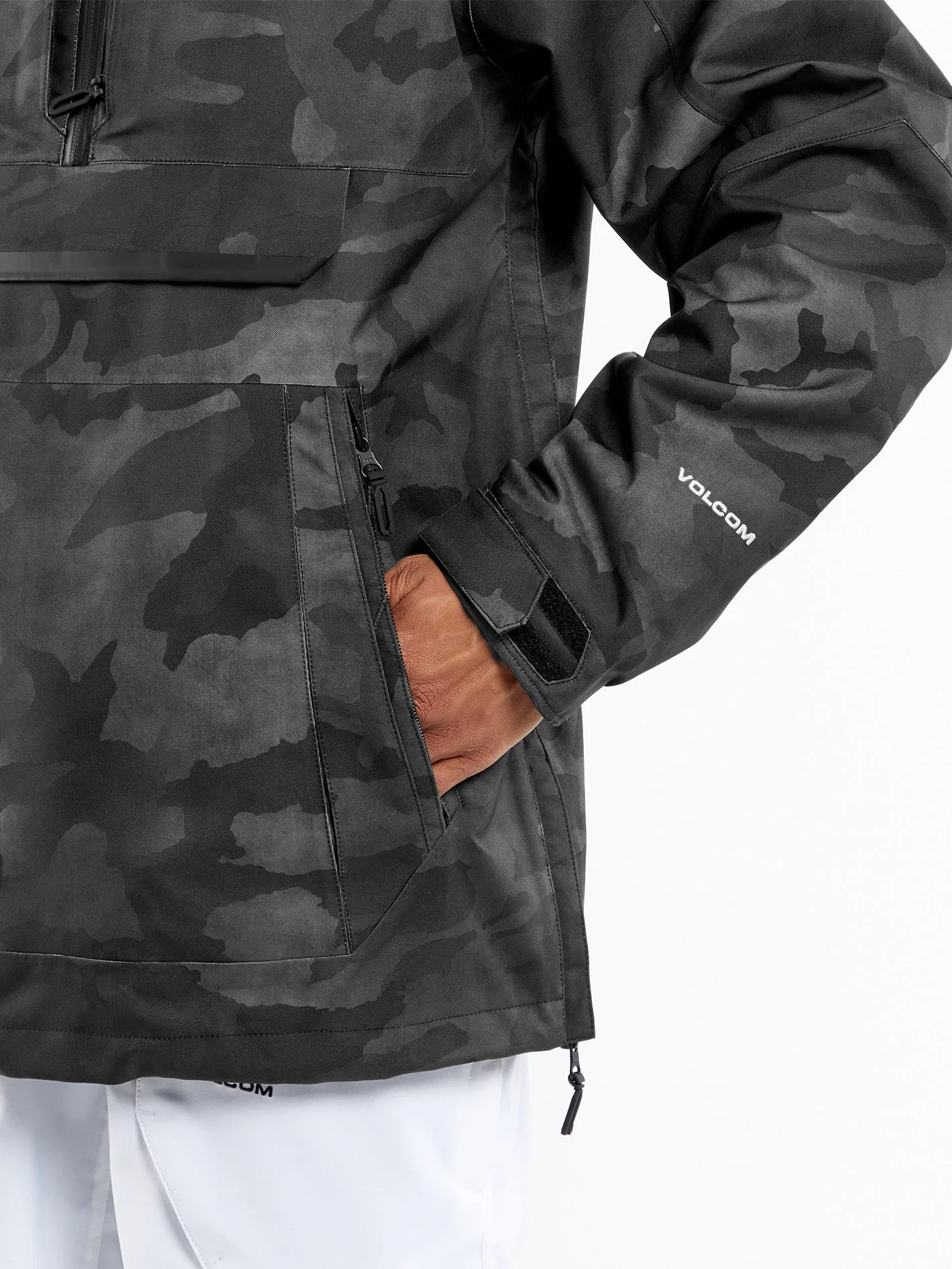 Mens Brighton Pullover Jacket - Black Camo