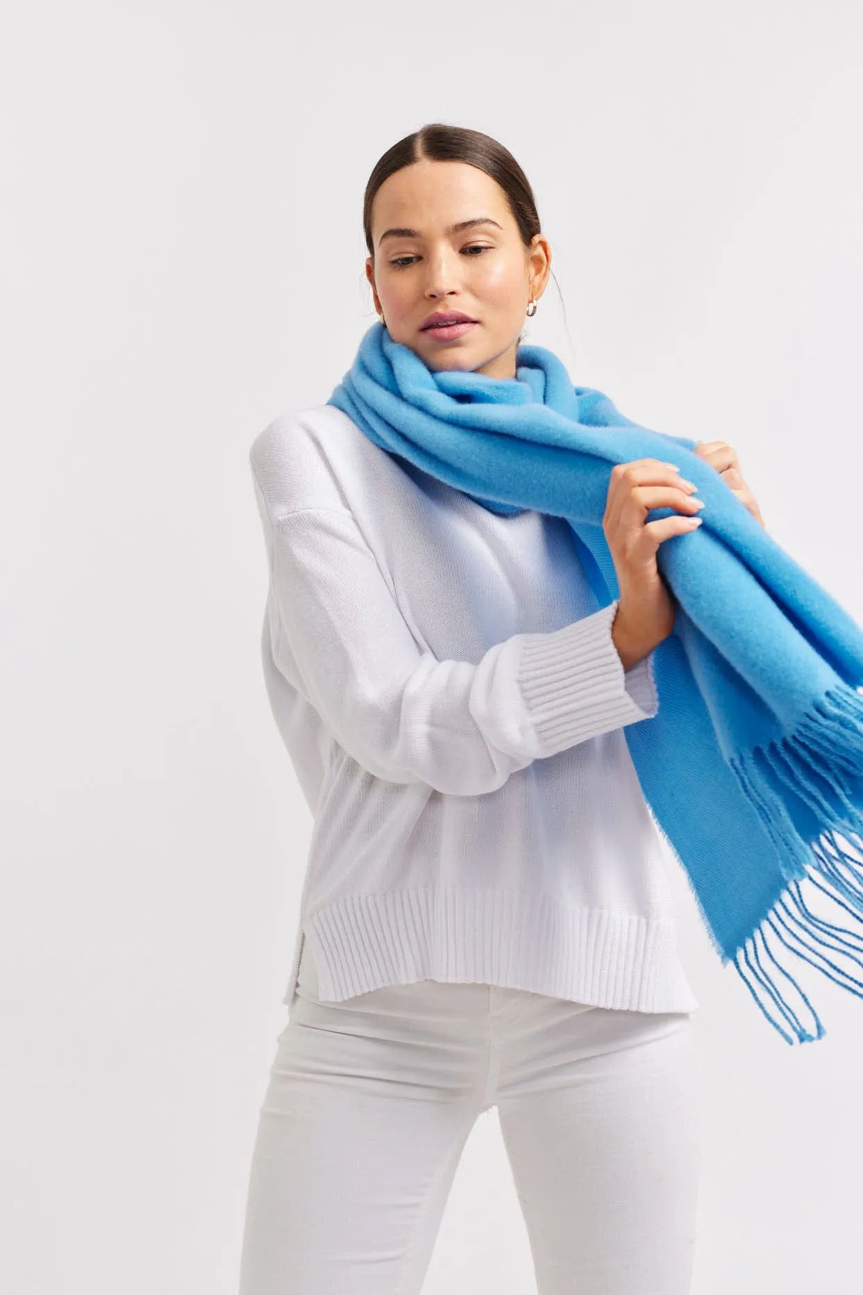 Nina Wool Scarf in Blue