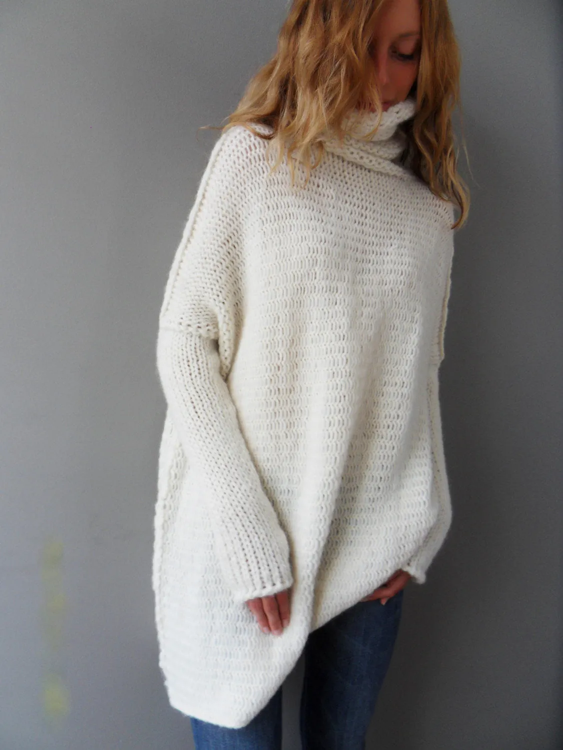 Off white  Chunky knit Alpaca  women  dress.