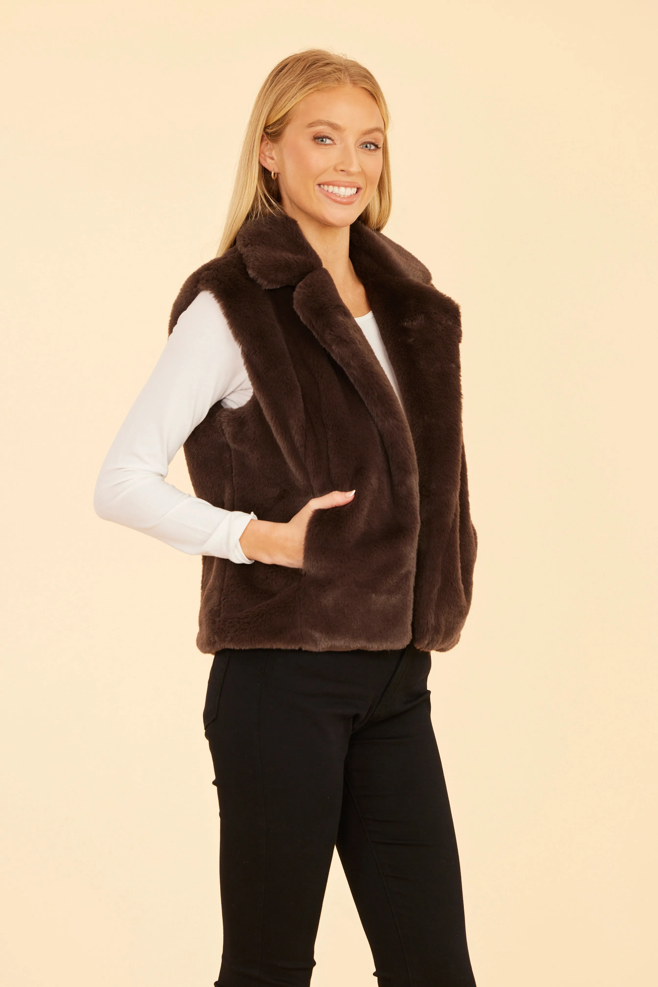 PLUSH FAUX FUR VEST