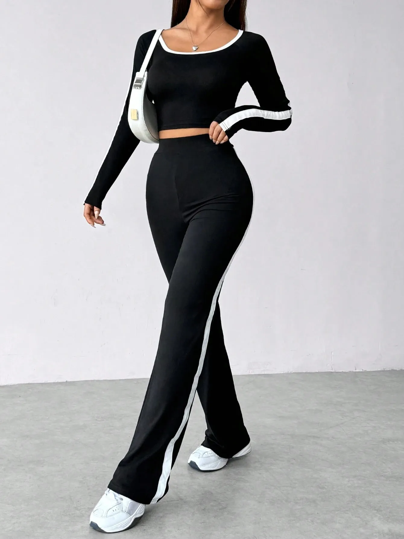 SHEIN EZwear Women's Color-Blocked Long Sleeve Crop Tee And Pants Set