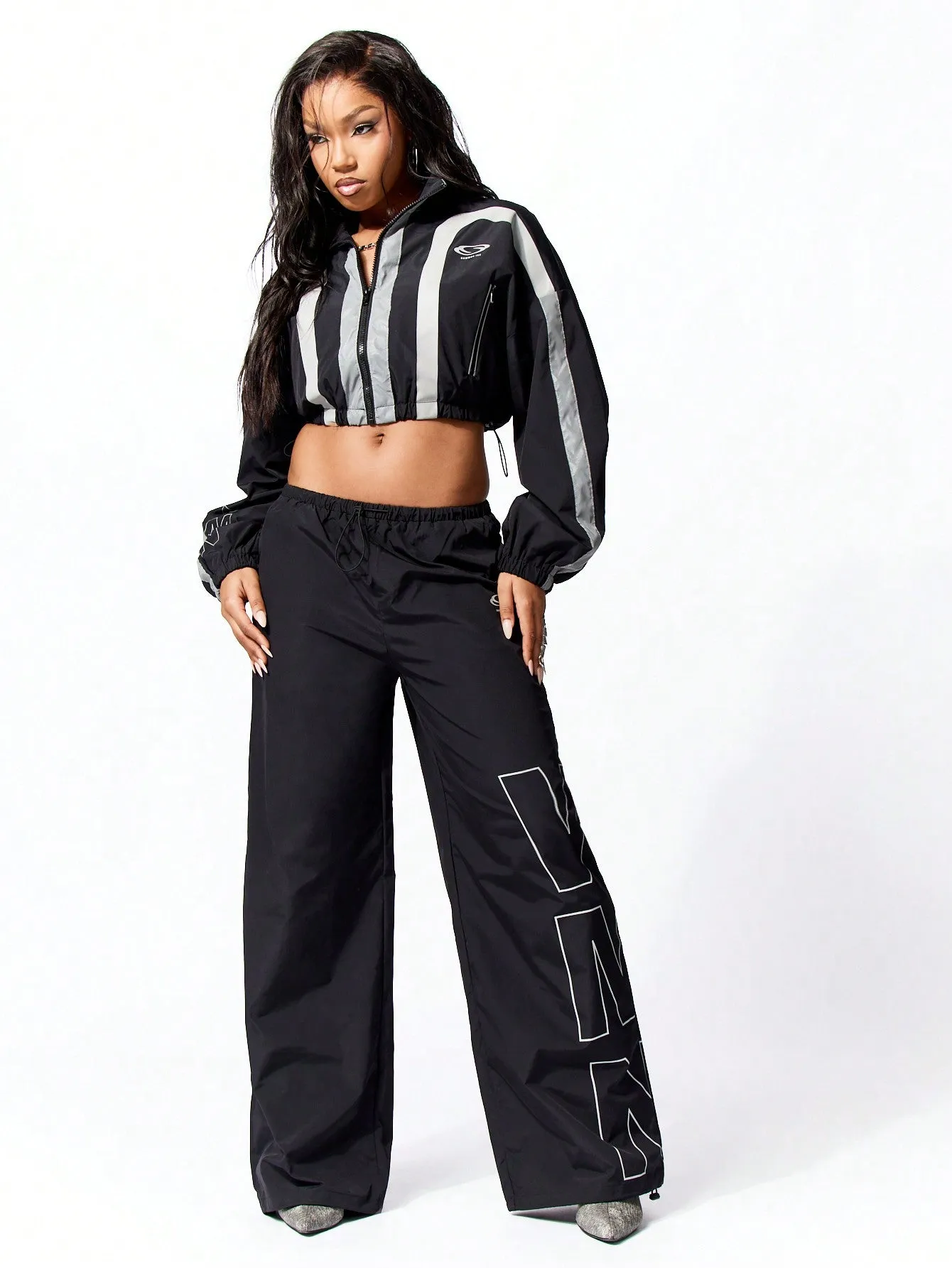 SUMWON WOMEN Cropped Zip Thru High Neck Track Jacket